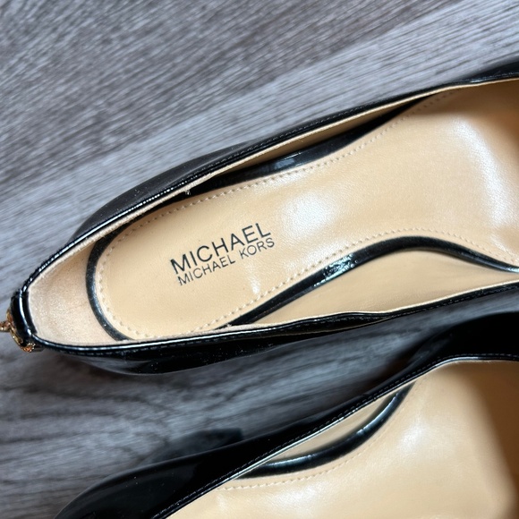 Michael by Michael Kors Black Mira Mid Pump | 6 - Picture 2 of 11